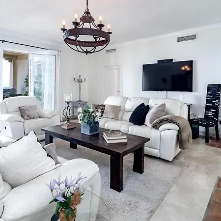 Lap- 3 Bed On The Beach. Families Only Appartement Casares