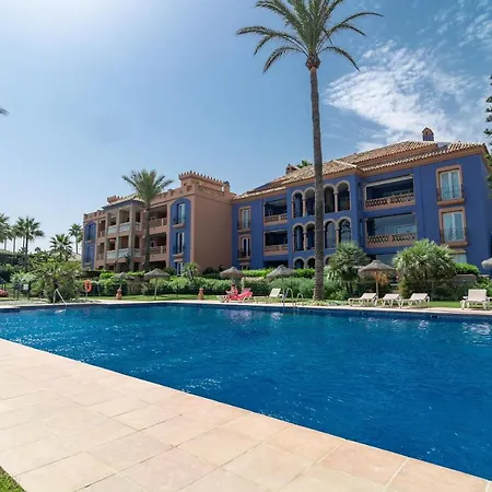 Lap- 3 Bed On The Beach. Families Only