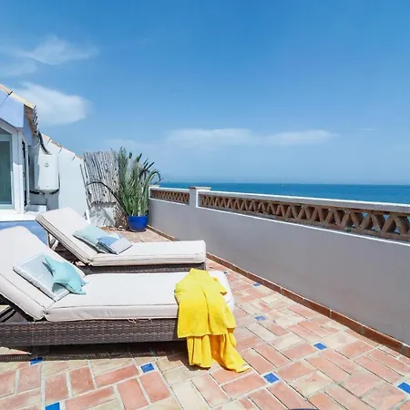 Lap- 3 Bed On The Beach. Families Only Appartement Casares