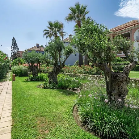 Lap- 3 Bed On The Beach. Families Only Appartement