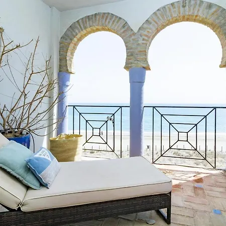 Lap- 3 Bed On The Beach. Families Only * Касарес